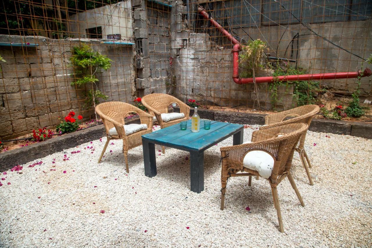 Roza Boutique - New 4 With Private Rose Garden 5 Min From The Port & Flea Market * Tel Aviv